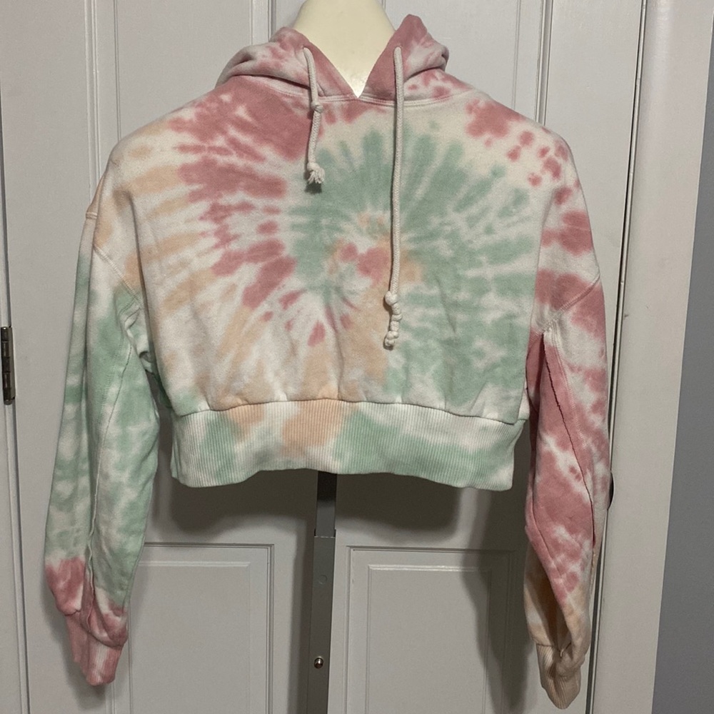 Tie-dye Aeropostale crop hoodie